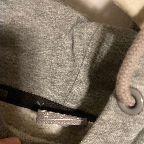 Puma hoodie - Picture 8 of 9